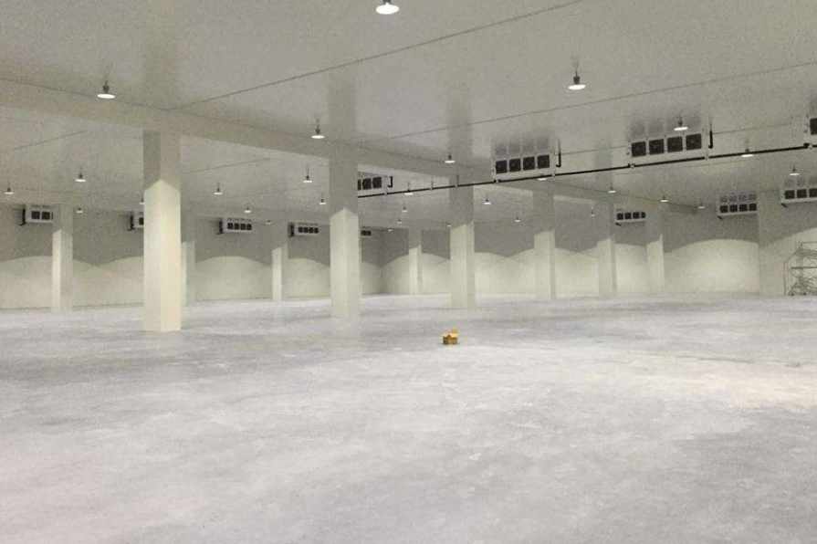 冷庫地面起砂該如何處理